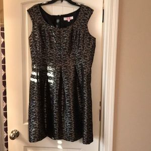 Jacquard paisley cocktail dress 👗